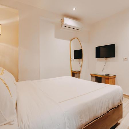 Almas Pyramids Hotel Kafret el-Gabal エクステリア 写真