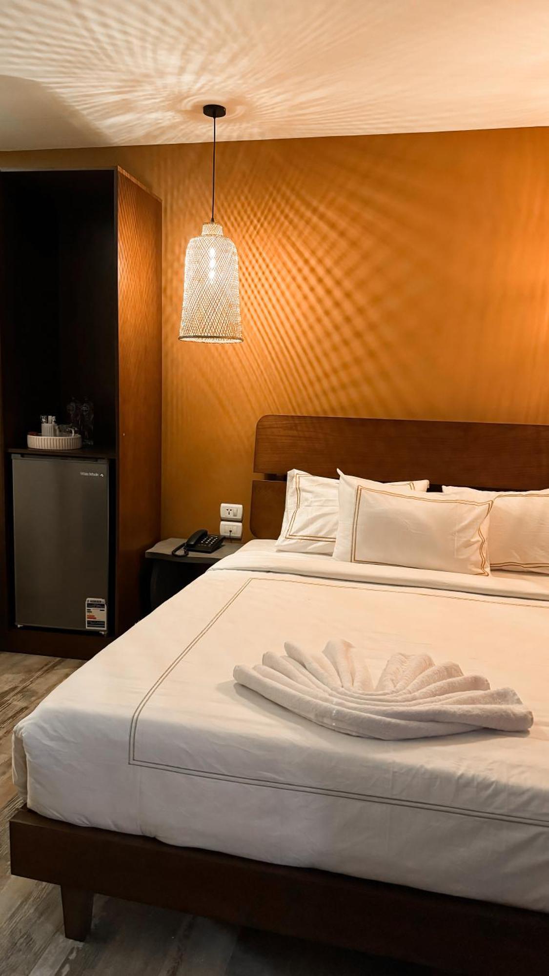 Almas Pyramids Hotel Kafret el-Gabal エクステリア 写真