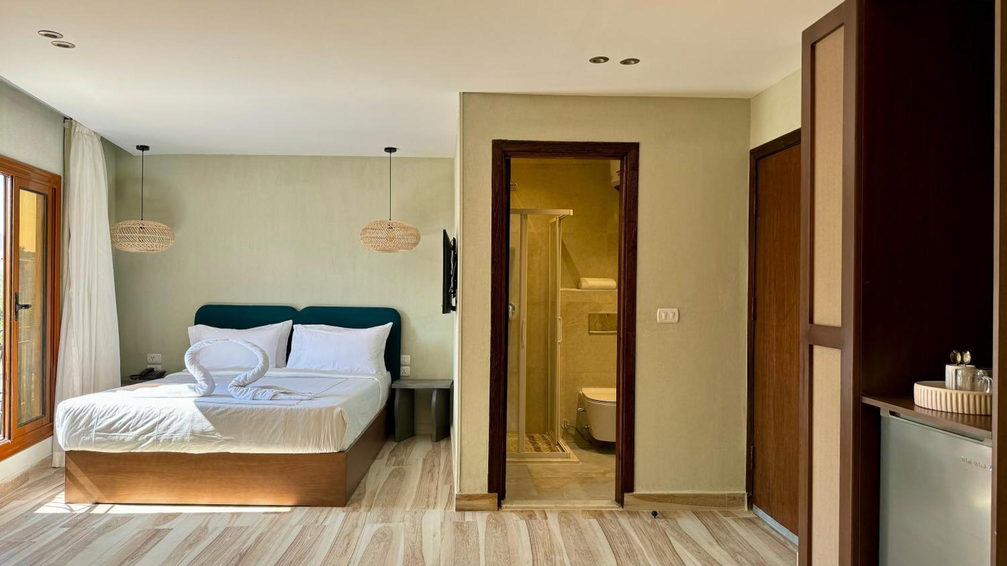 Almas Pyramids Hotel Kafret el-Gabal エクステリア 写真