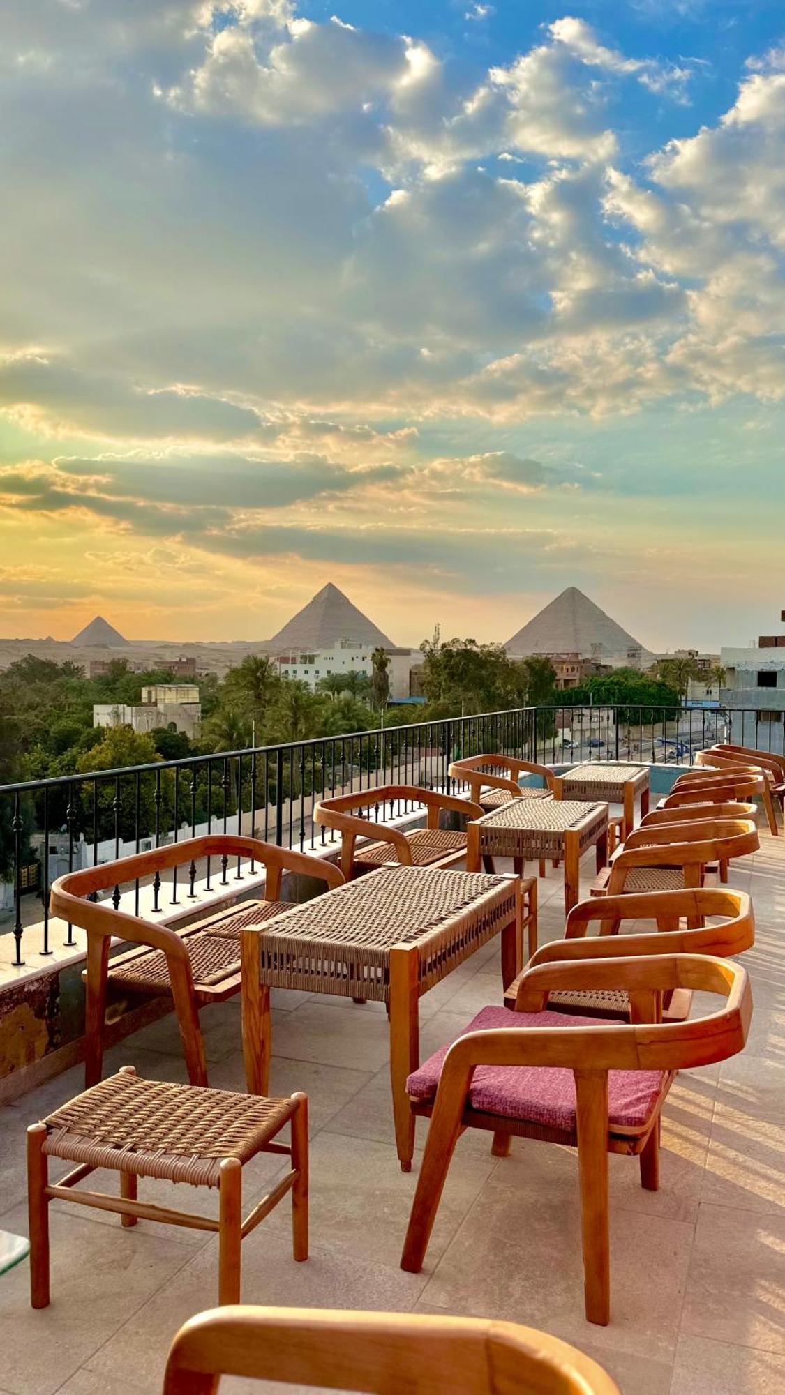 Almas Pyramids Hotel Kafret el-Gabal エクステリア 写真