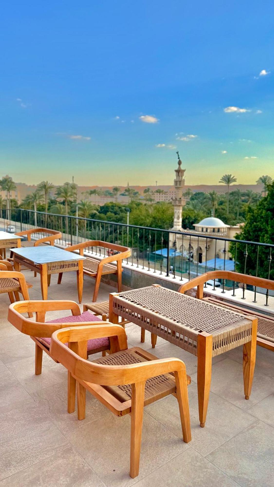 Almas Pyramids Hotel Kafret el-Gabal エクステリア 写真