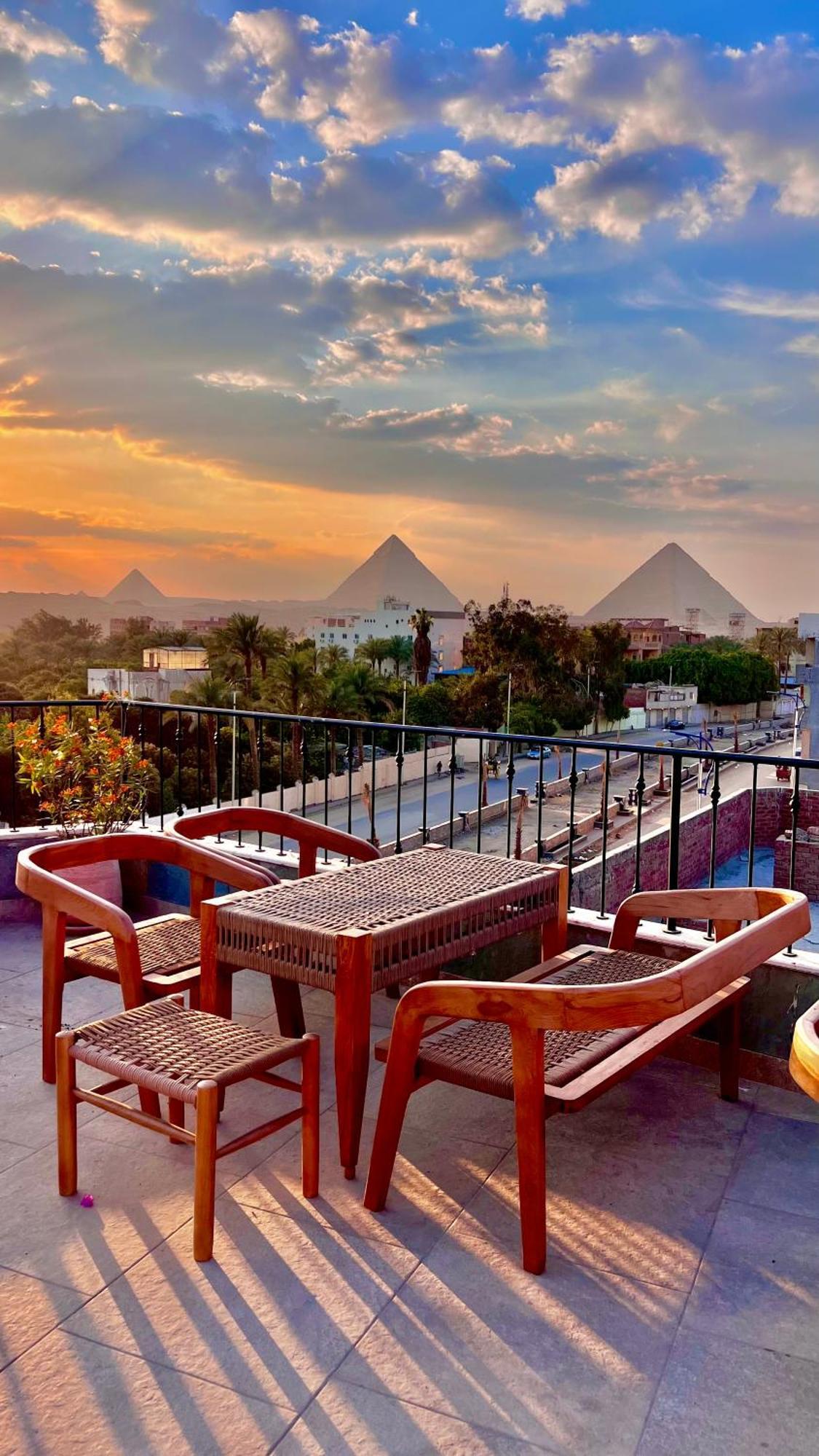 Almas Pyramids Hotel Kafret el-Gabal エクステリア 写真