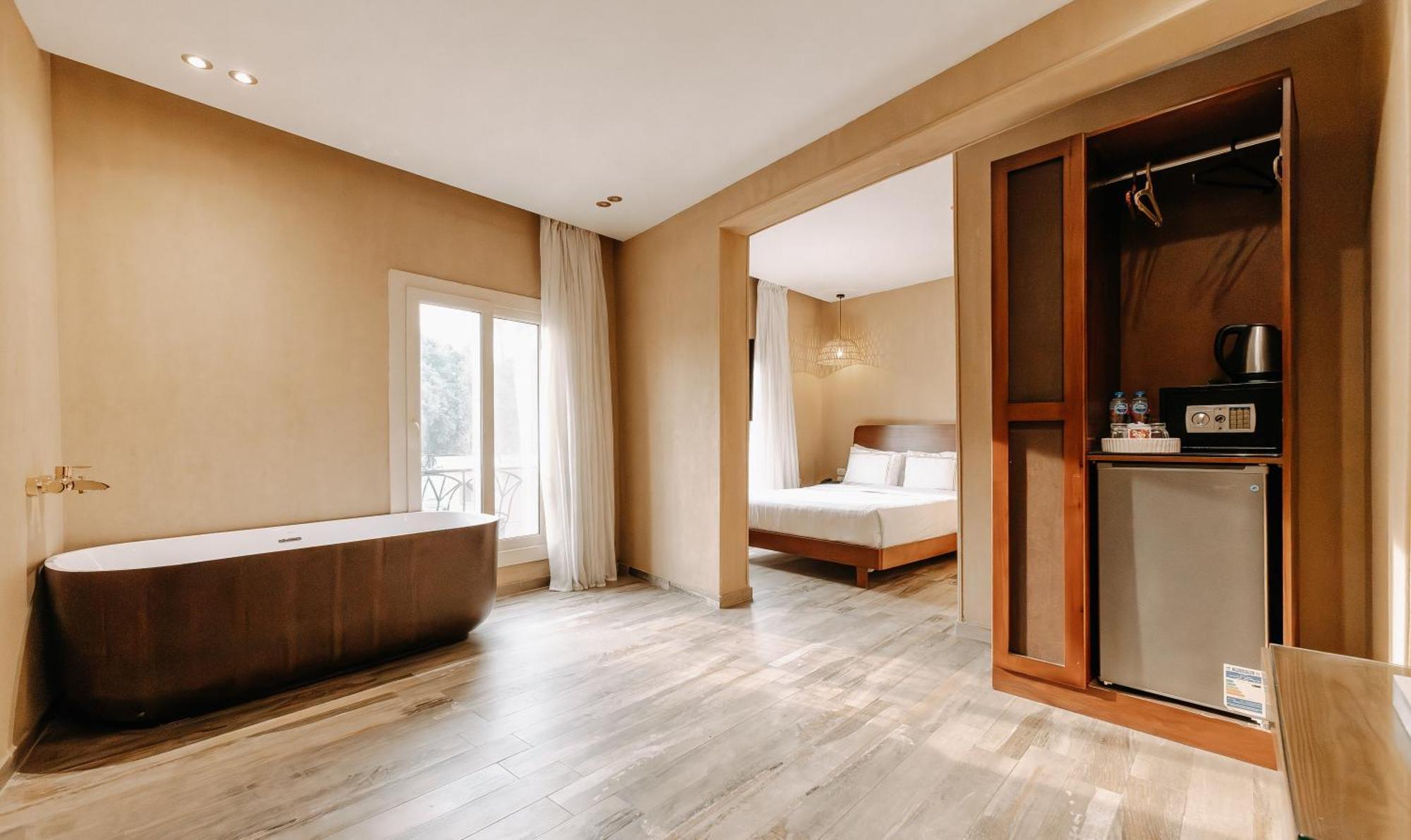 Almas Pyramids Hotel Kafret el-Gabal エクステリア 写真