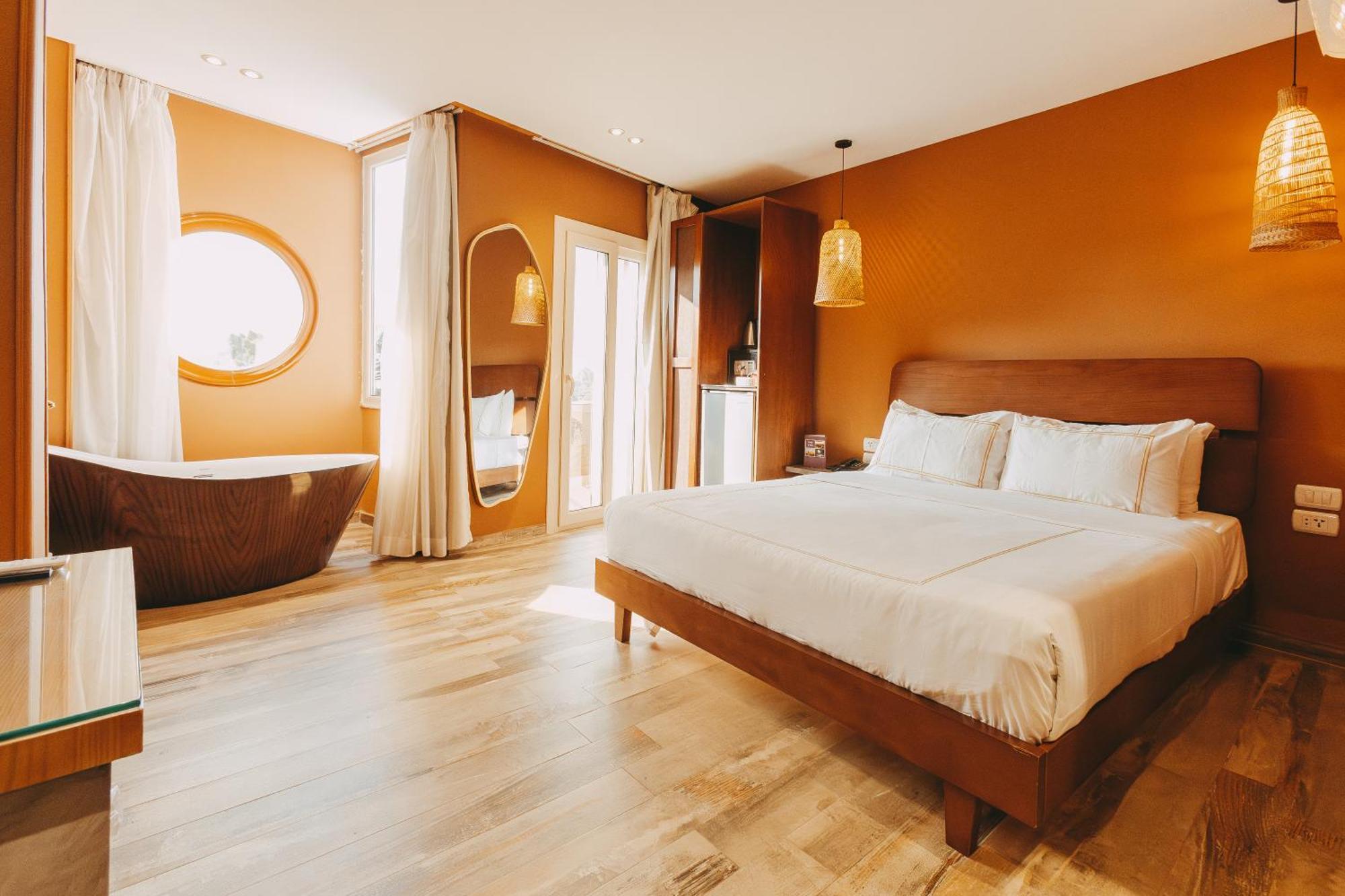Almas Pyramids Hotel Kafret el-Gabal エクステリア 写真