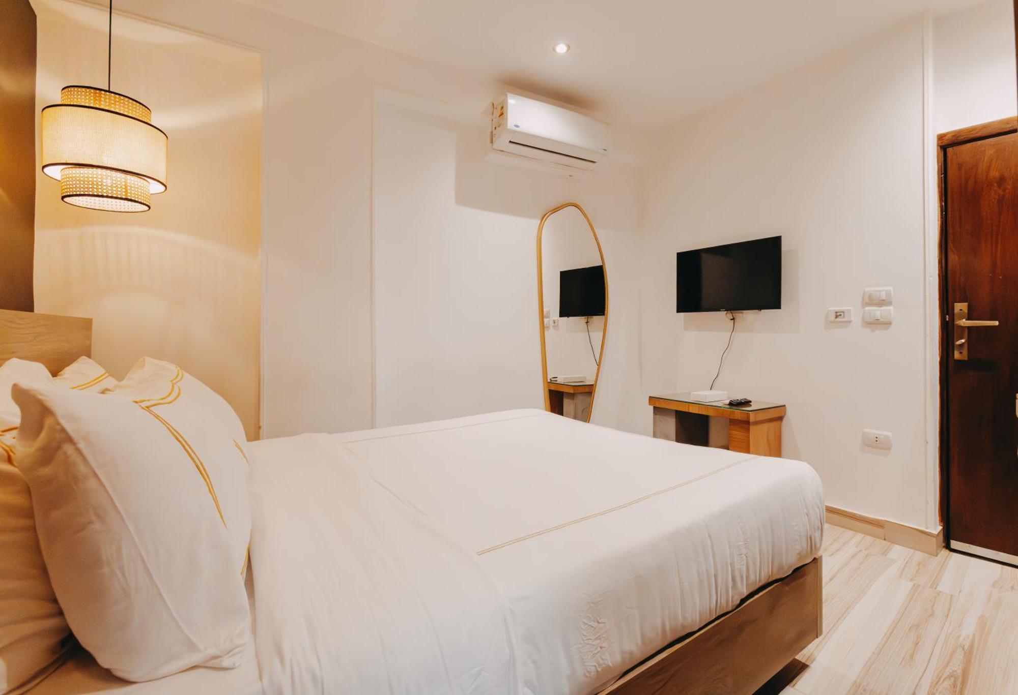 Almas Pyramids Hotel Kafret el-Gabal エクステリア 写真
