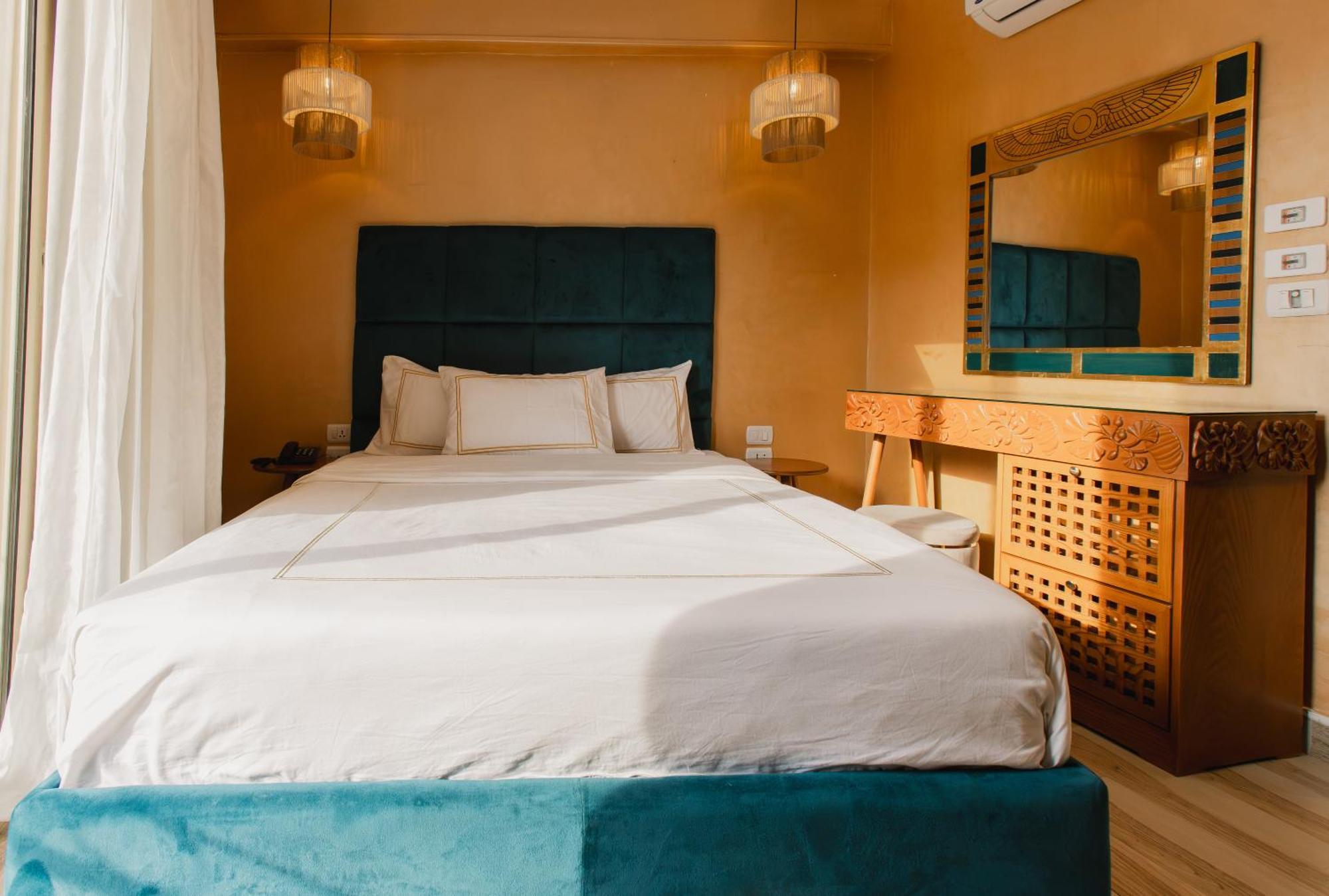 Almas Pyramids Hotel Kafret el-Gabal エクステリア 写真